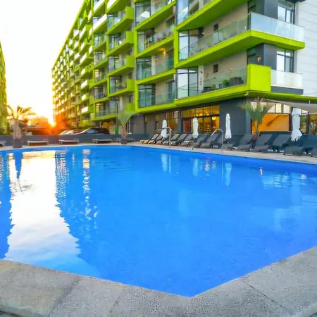 Luxury Double Family - Pool & * Năvodari